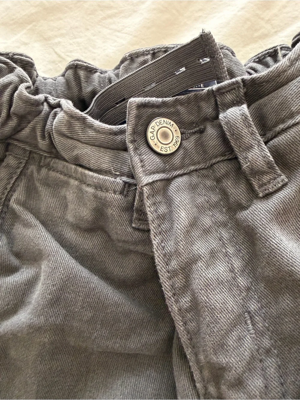 GAPKids Casual Elastic-Waist Pants in Dark Charcoal